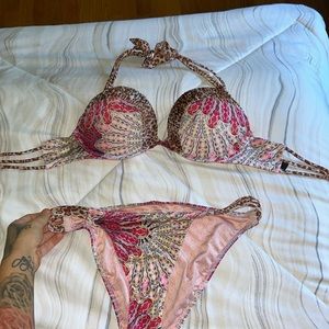 VS BOMBSHELL bathing suit